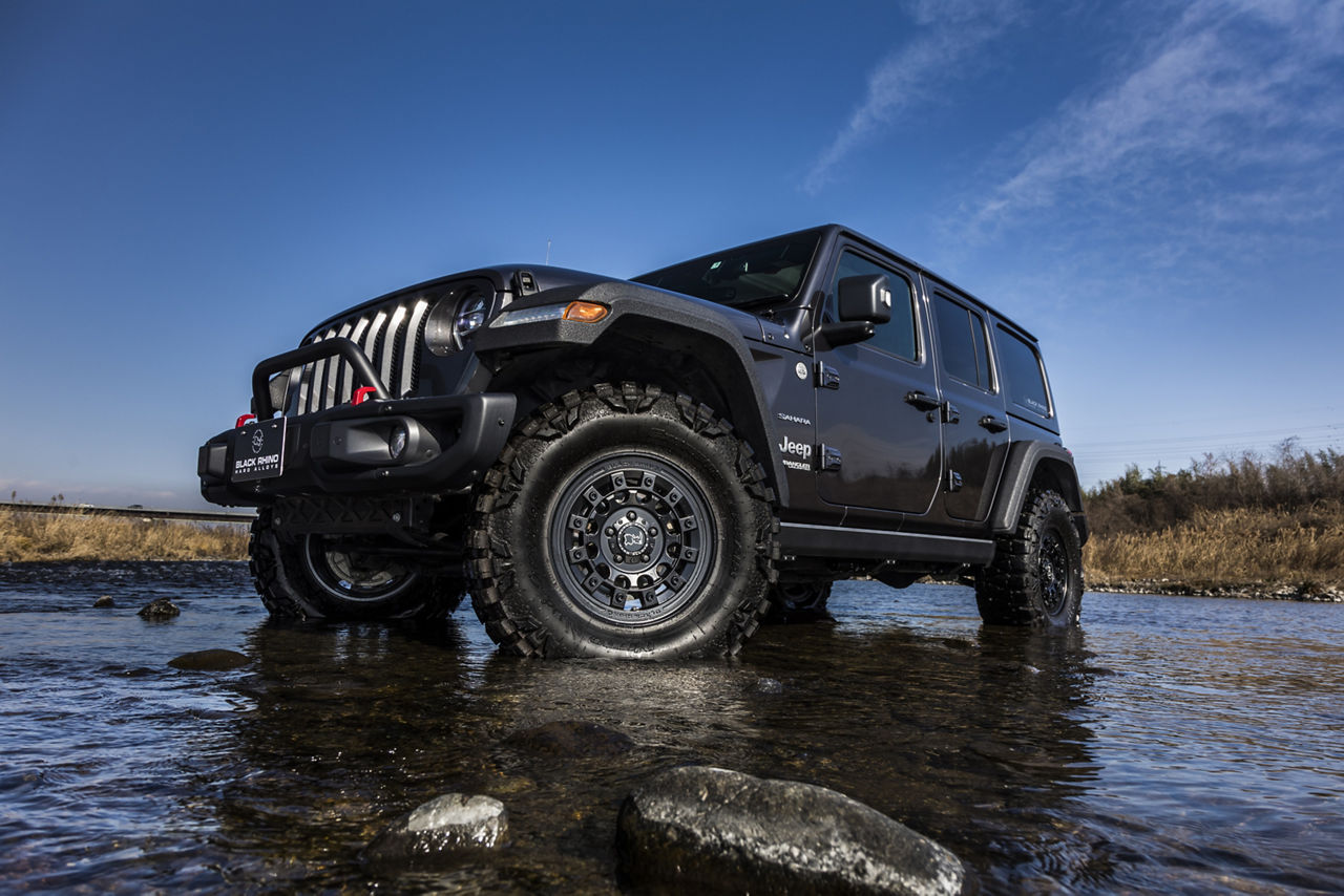 2019 Jeep Wrangler - Black Rhino FUJI - Black | Wheel Pros